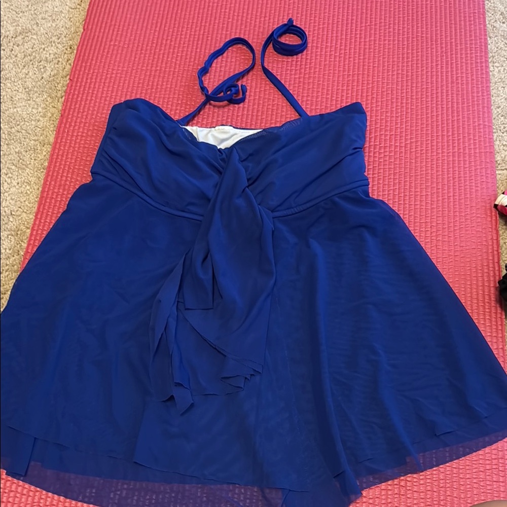 Effortless Blue Swim Top for excellent Style